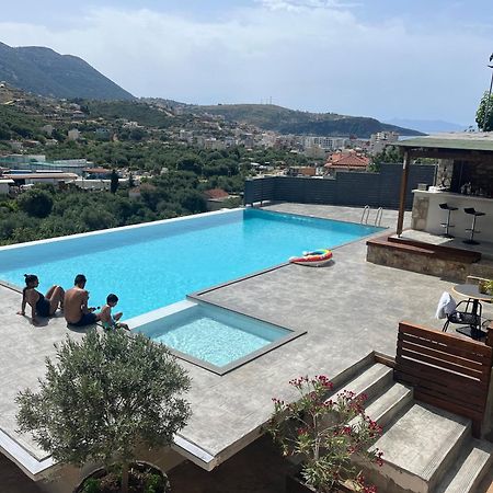 Royal 1967 Bed & Breakfast Himarë Dış mekan fotoğraf