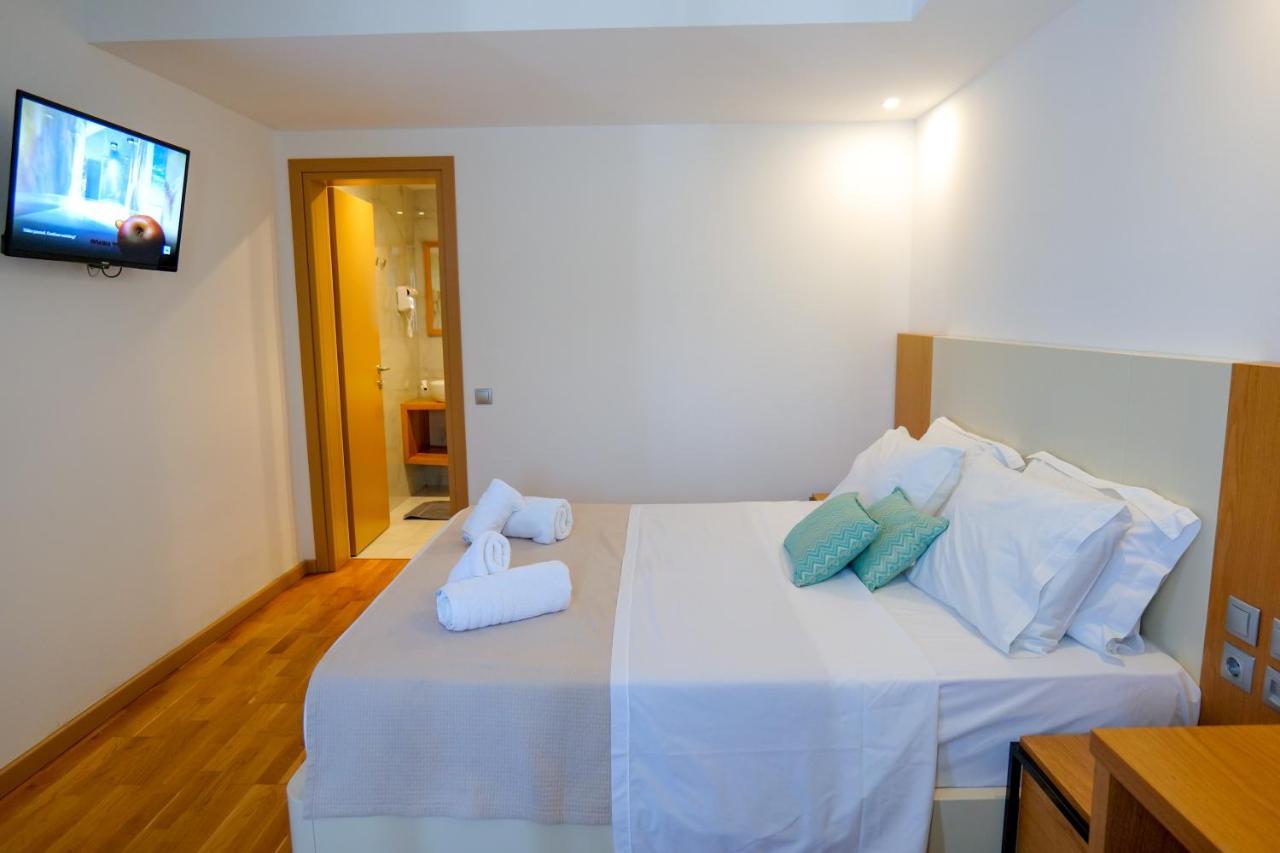 Royal 1967 Bed & Breakfast Himarë Dış mekan fotoğraf